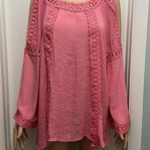 Chic Pink Lace Cold Shoulder Blouse